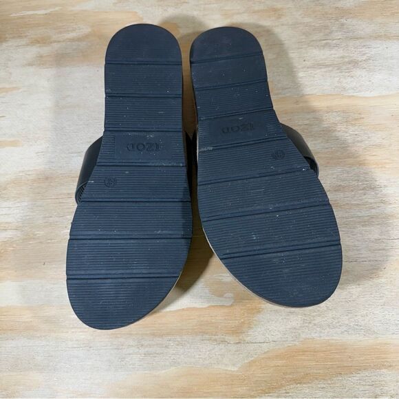Izod Black Sandals Women’s Size 8.5 - Picture 4 of 6
